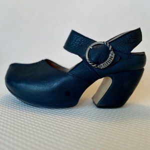 John Fleuvog Prepare Guides